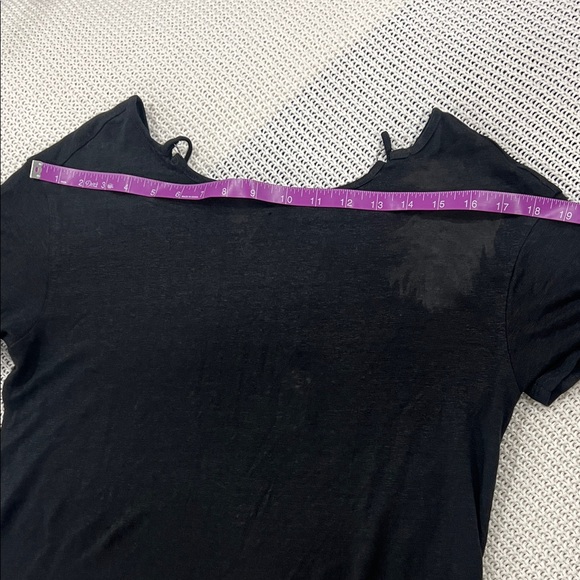 PAIGE Black Short Sleeve Top - Picture 6 of 10